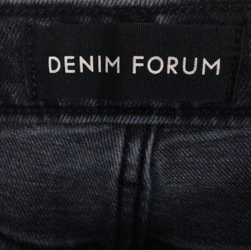 Aritzia Denim Forum High Rise Skinny - Picture 8 of 11
